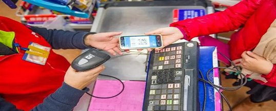 超市收银员使用的手持式条码扫描器为什么能够直接把钱扫走？